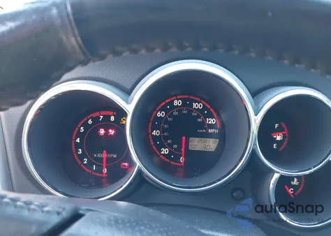 2005 Toyota Matrix Xr from USA, damaged, VIN 2T1LR32E85C388024